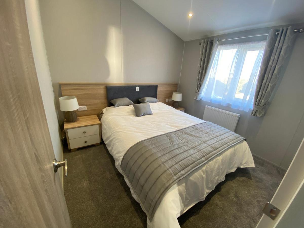 Sea View Beach Lodge Trecco Bay 3 Bedroom Porthcawl Kültér fotó
